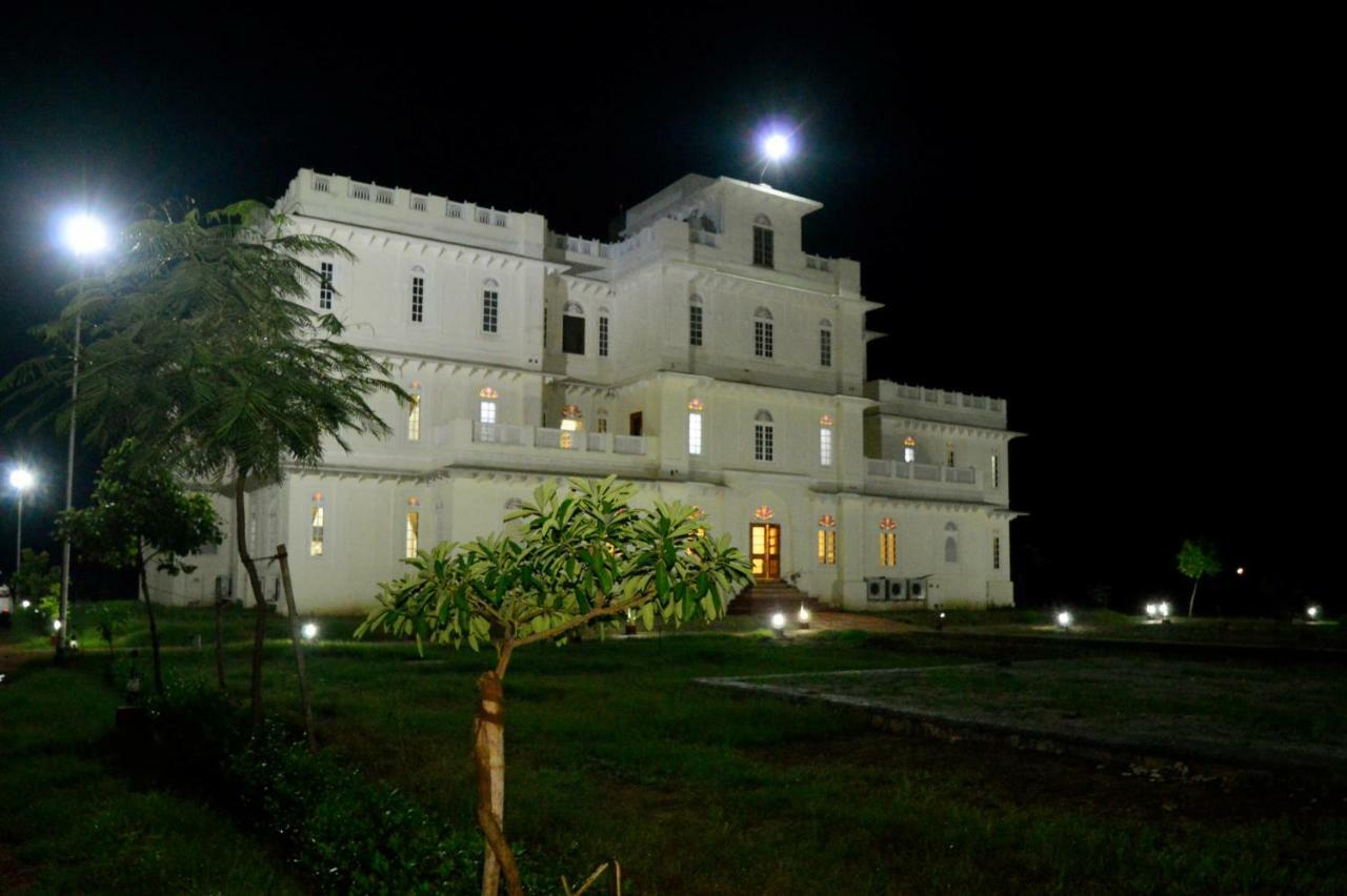 Aaram Baagh Resort & Spa Agra- By Pachar Group Agra  Luaran gambar