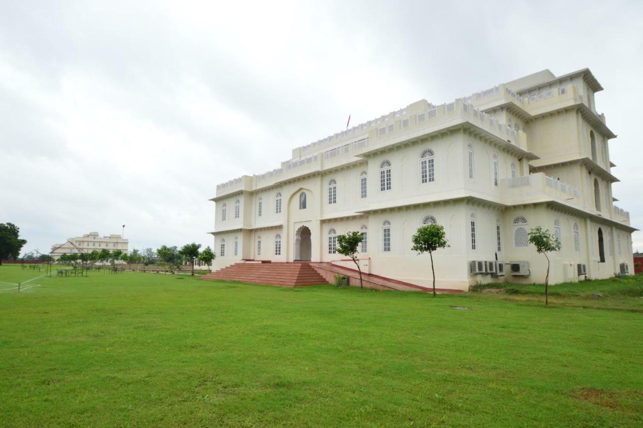 Aaram Baagh Resort & Spa Agra- By Pachar Group Agra  Luaran gambar