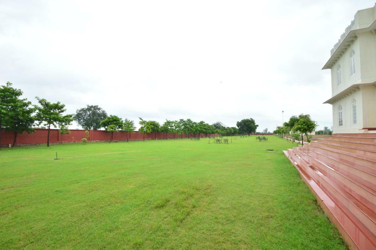Aaram Baagh Resort & Spa Agra- By Pachar Group Agra  Luaran gambar