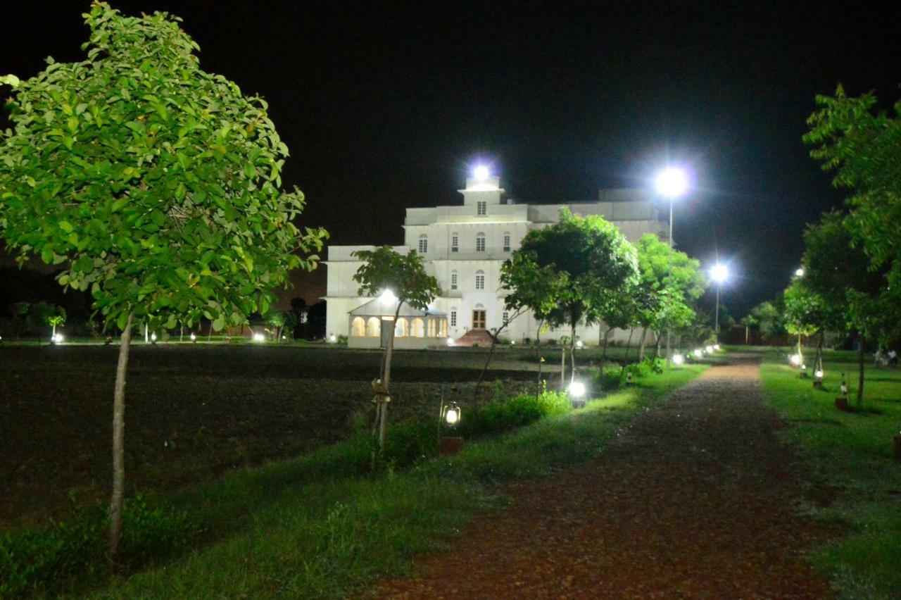 Aaram Baagh Resort & Spa Agra- By Pachar Group Agra  Luaran gambar